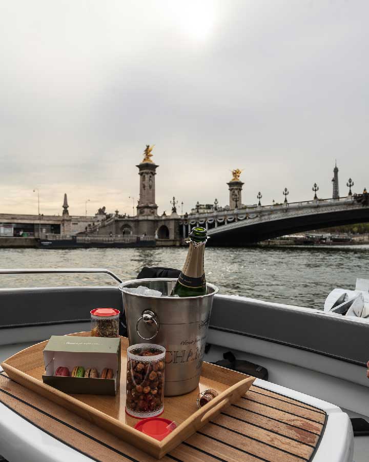 Aperitif on the Seine in Paris - Pont Alexandre 3